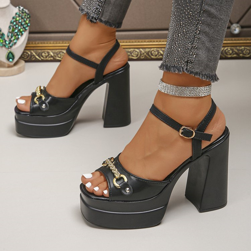 New 2026 Summer Products Squar - Casual Sandal Leather recension och pris